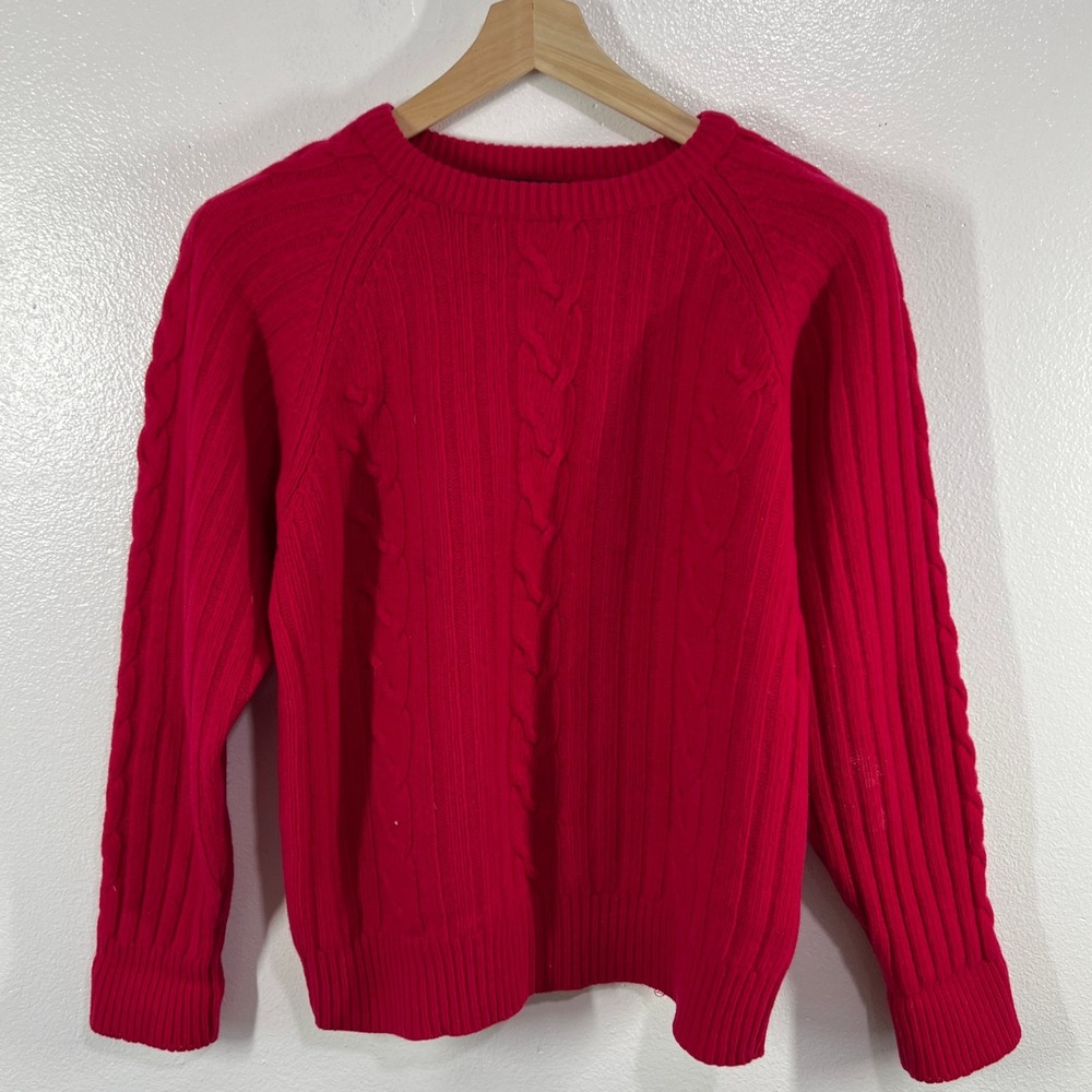 Vtg. GANT Red Cable Knit‎ Sweater 100% Lambswool Men's M Made in Korea Pullover